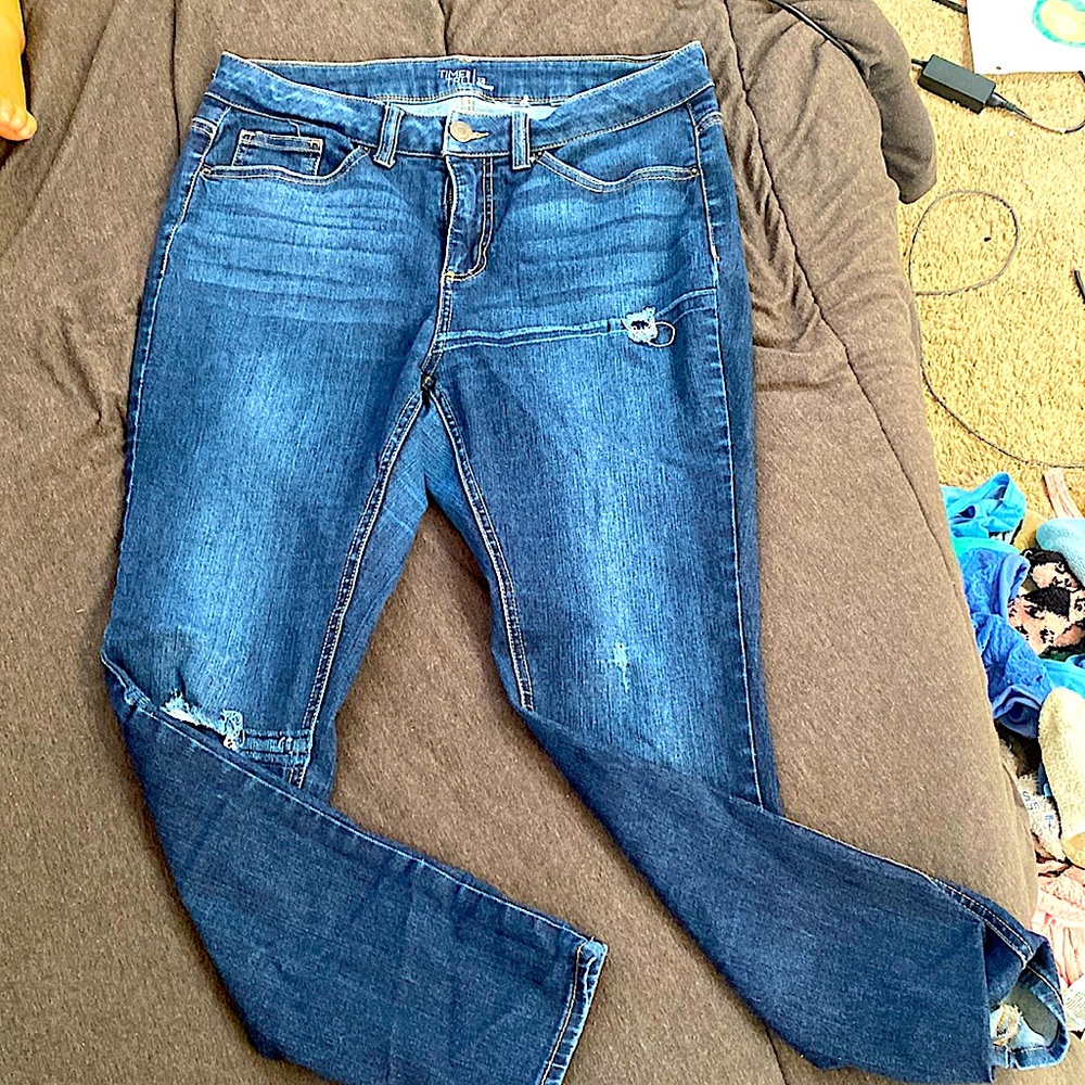 Time and tru jeans size 12 skinny dark jean